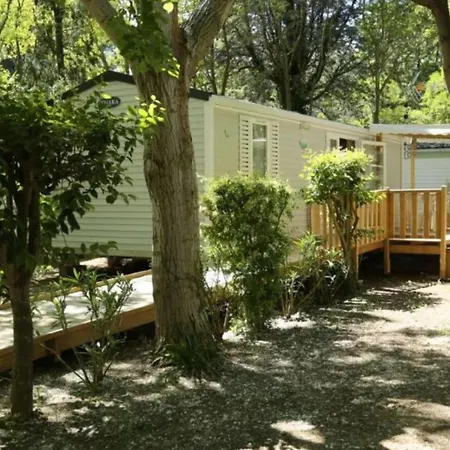 Mobil-home Cosy Avec Terrasse - 5 Pers. - Api-1-52-1983 Campsite