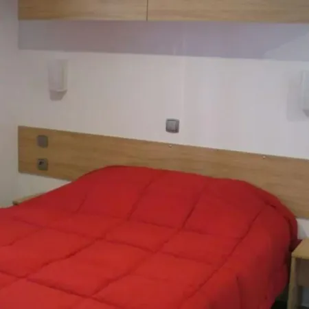 Mobil-home Cosy Avec Terrasse - 5 Pers. - Api-1-52-1983 * Montblanc