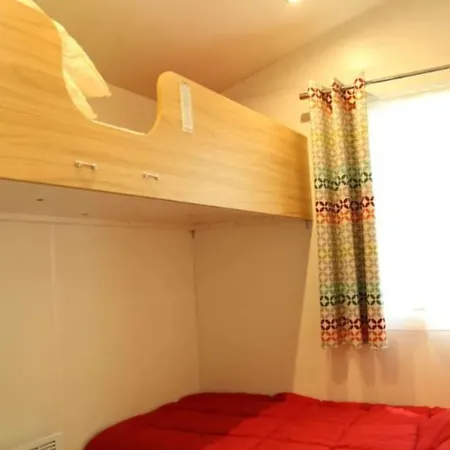 Mobil-home Cosy Avec Terrasse - 5 Pers. - Api-1-52-1983 Campsite *