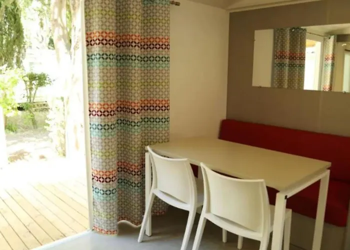 Mobil-home Cosy Avec Terrasse - 5 Pers. - Api-1-52-1983 Campingplatz *